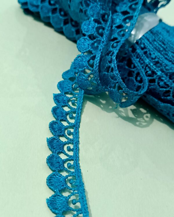 Royal Fan Scallop Lace – Turquoise Blue - 10 Meter
