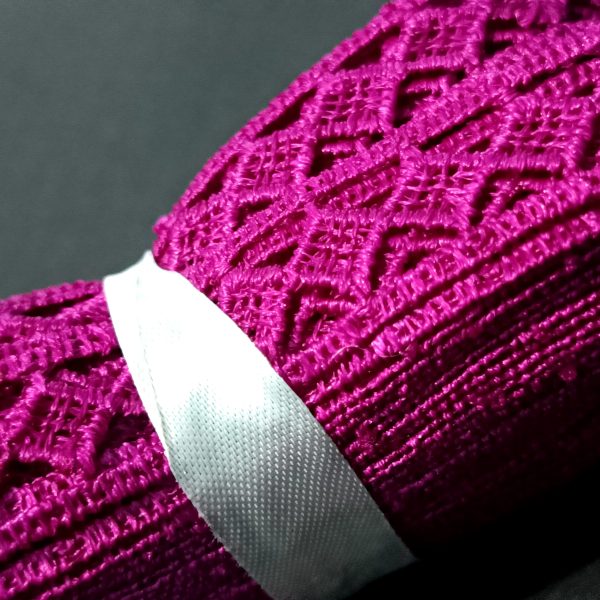 Ruby Arch Trellis Lace - 10 Meter