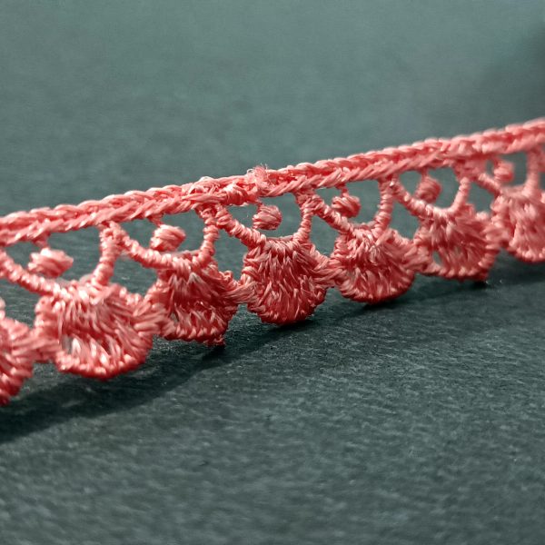 Blush Fan Scallop Lace - 10 Meter