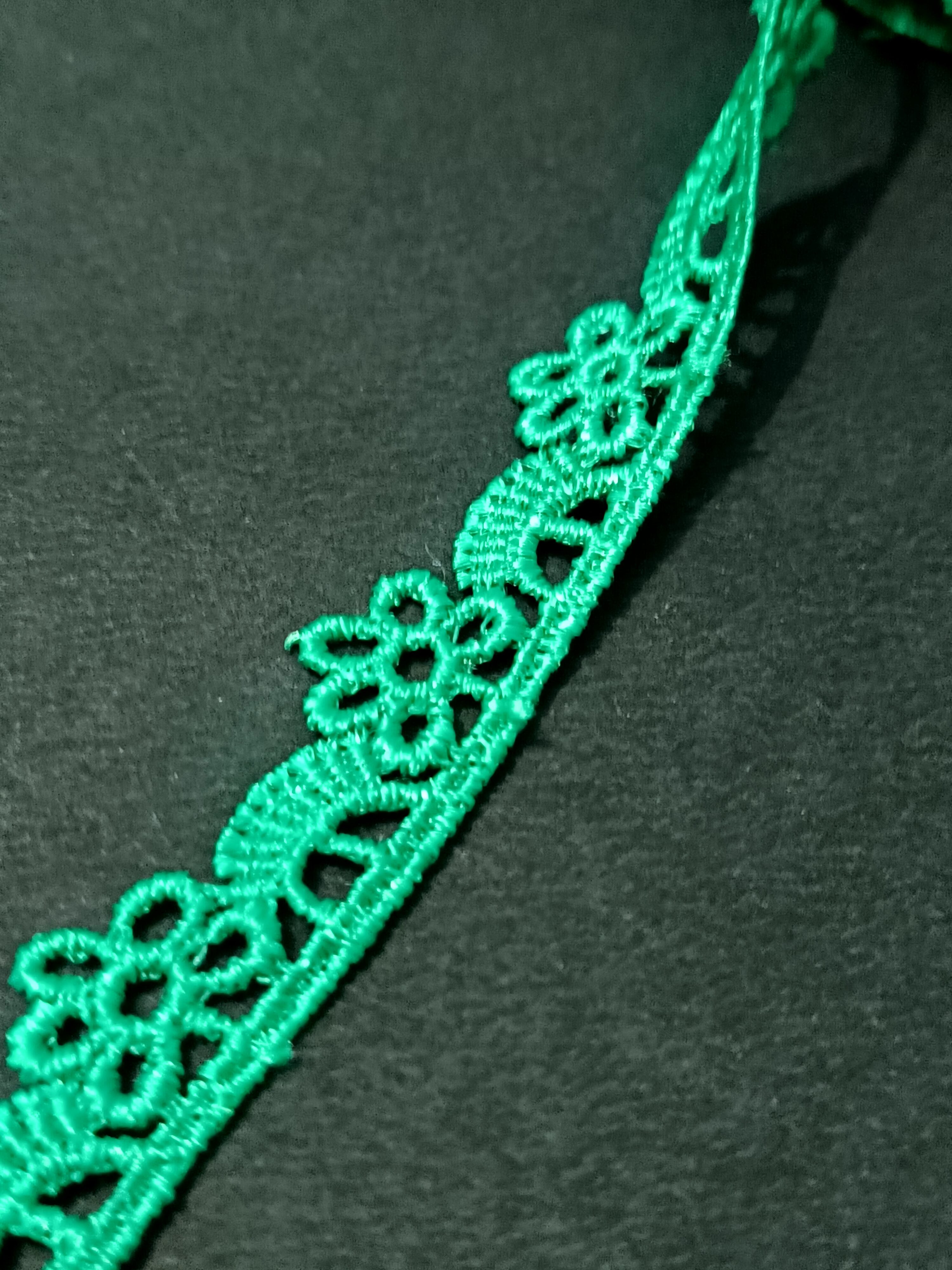 Emerald Green Floral Crochet Lace Trim – 10 Meter